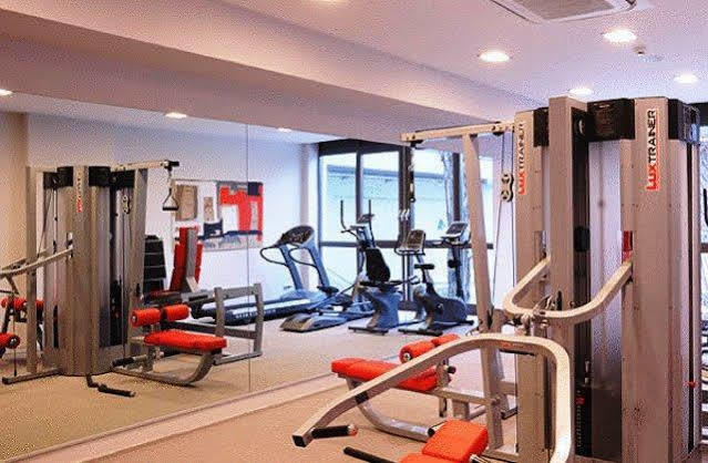 Park Hotel Sporting Teramo Bagian luar foto